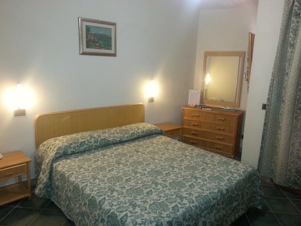 Hotel Danila Portoferraio Pokoj fotografie